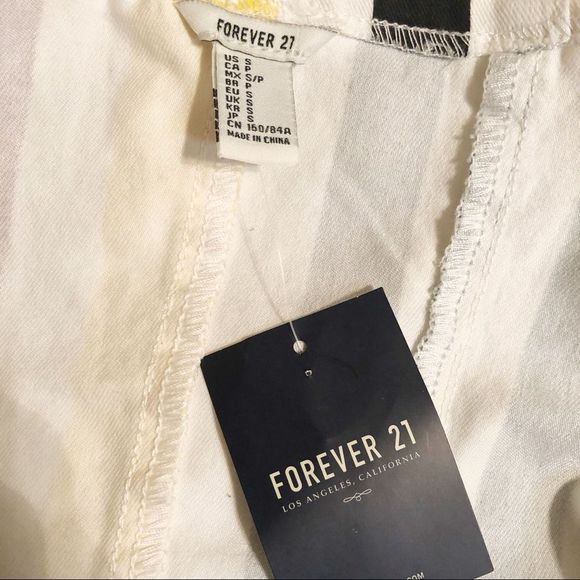 NWT Forever 21 Off The Shoulder Crop Top - Picture 5 of 6